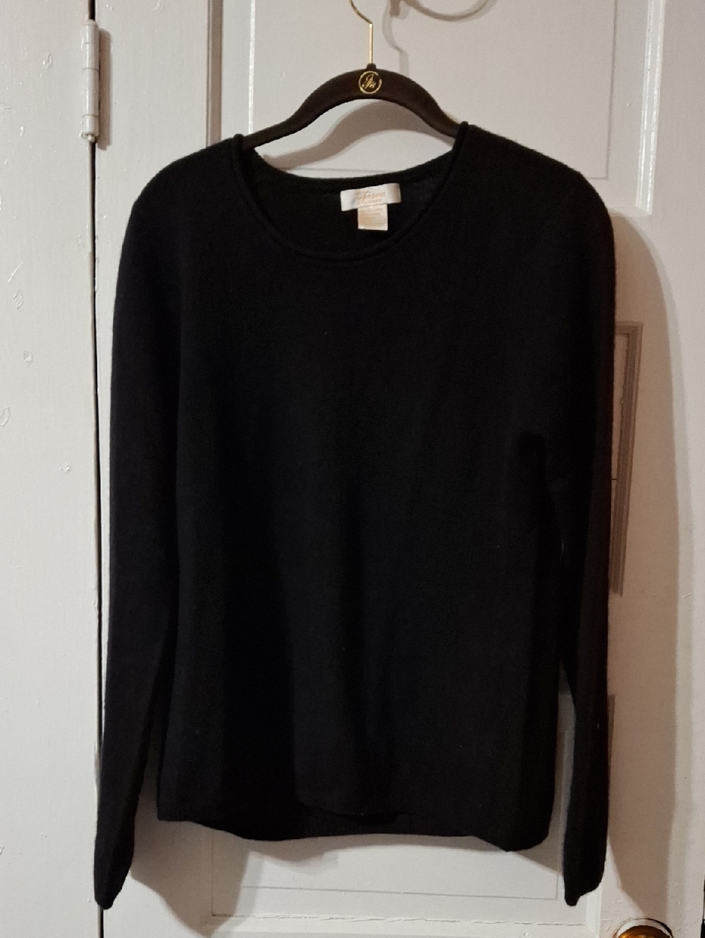 Women’s 100% Cashmere Black Crewneck Long-Sleeve Top (Mis167)